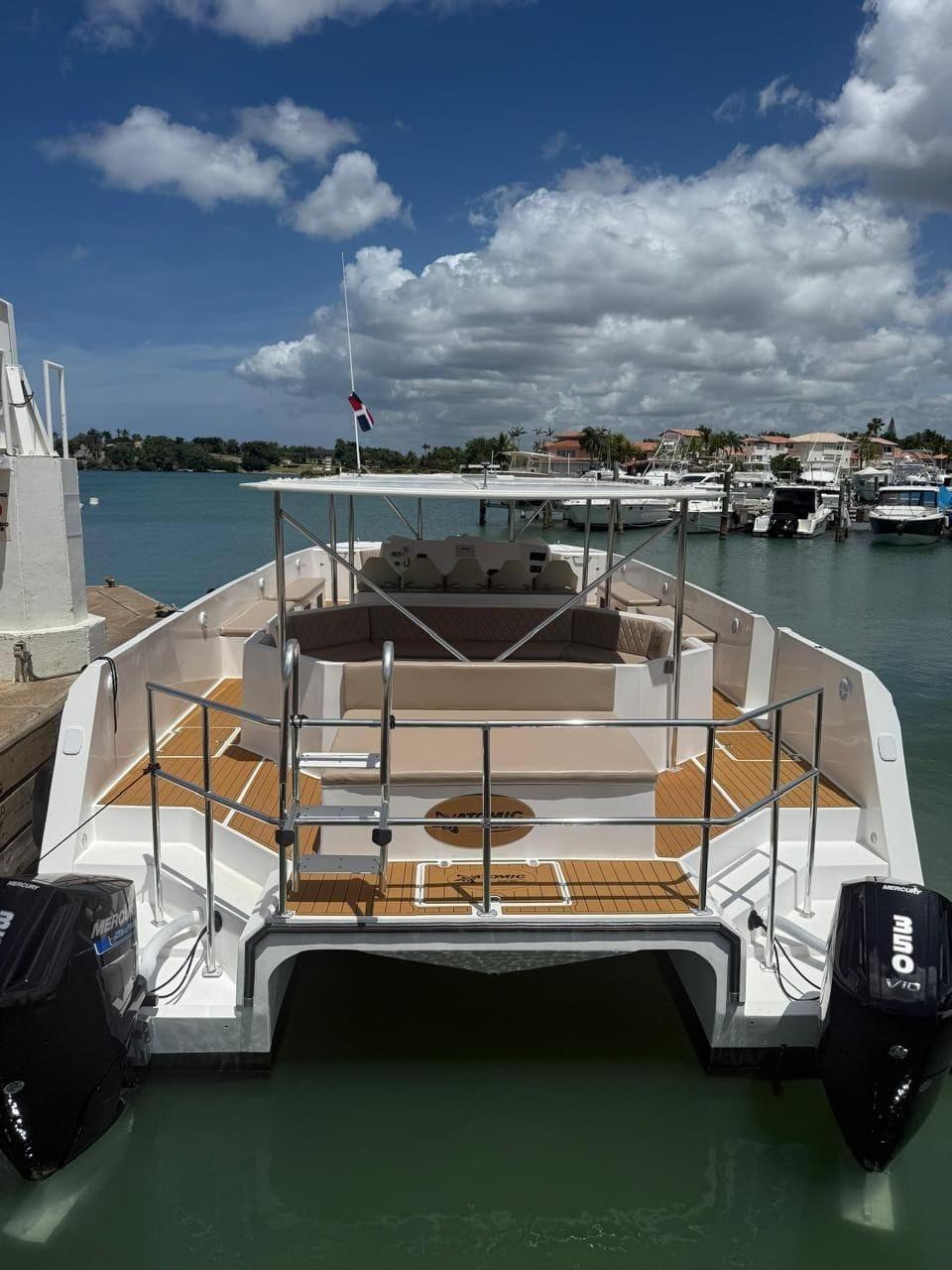 Boat Party gallery image 4