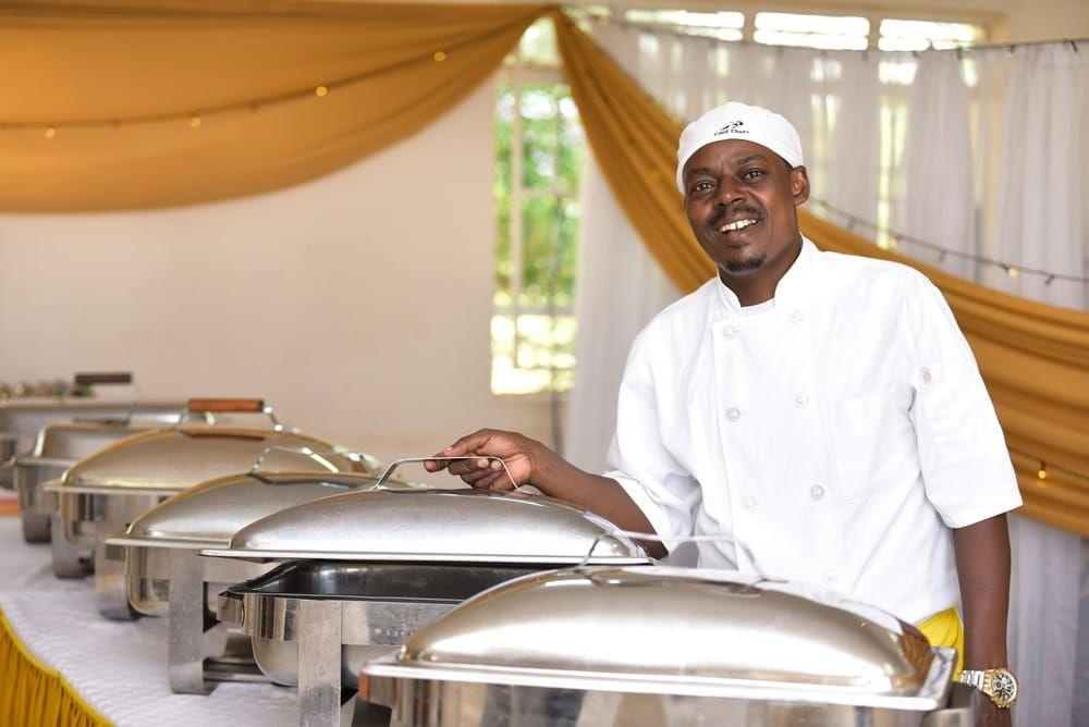 Chef preparing a buffet for an event in Punta Cana